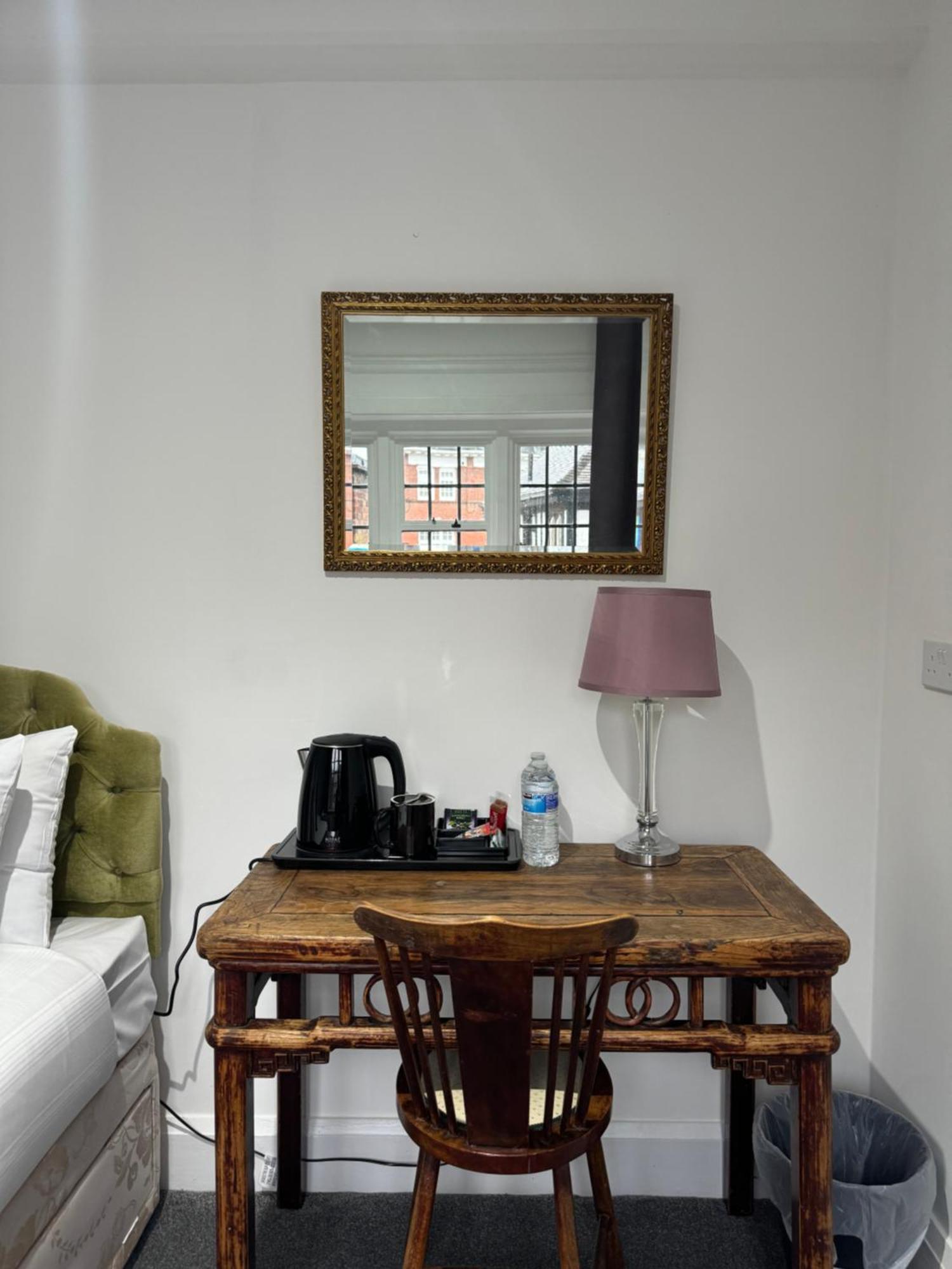 Hotel Juniper Berry Southampton Habitación foto